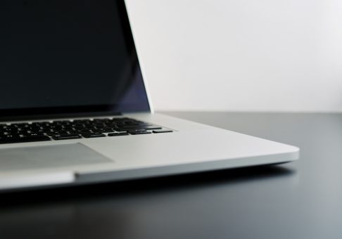 5 challenges that you can overcome by cooperating with an IT engineers outsourcing company
