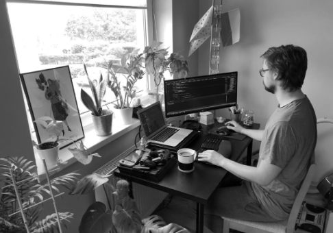 Remote work and IT outsourcing productivity: How to manage distributed teams effectively?