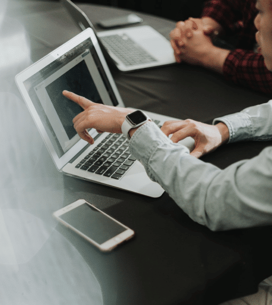 IT Outsourcing and Offshoring – What Are the Differences? Get to Know the Examples