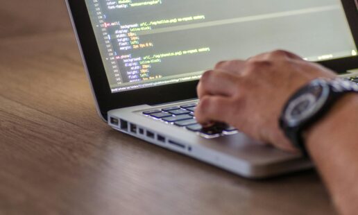Como Tornar-se Full-Stack Developer em 2025: Um Guia