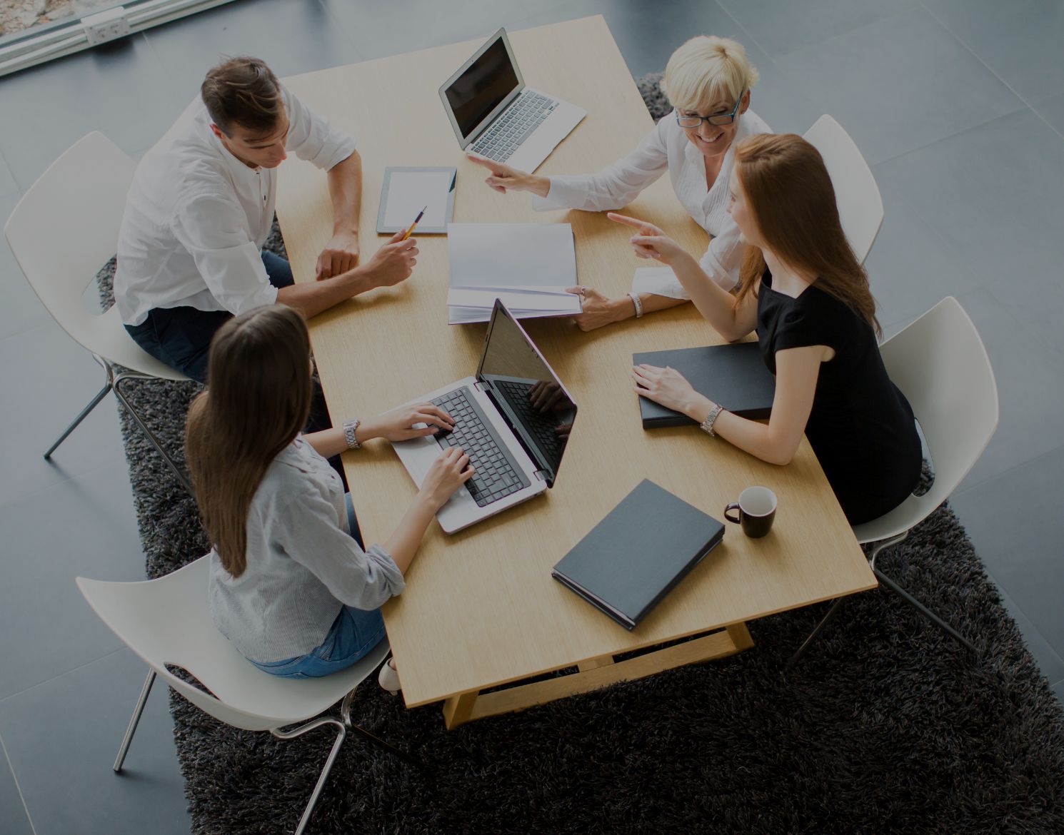 How to find an IT outsourcing partner?